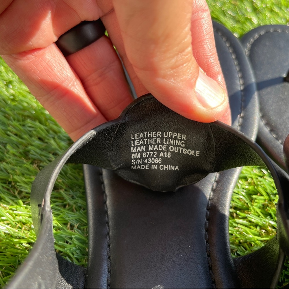 TORY BURCH Bryce Flat Thong Ivory Sandal 43066 US Women - Picture 5 of 6